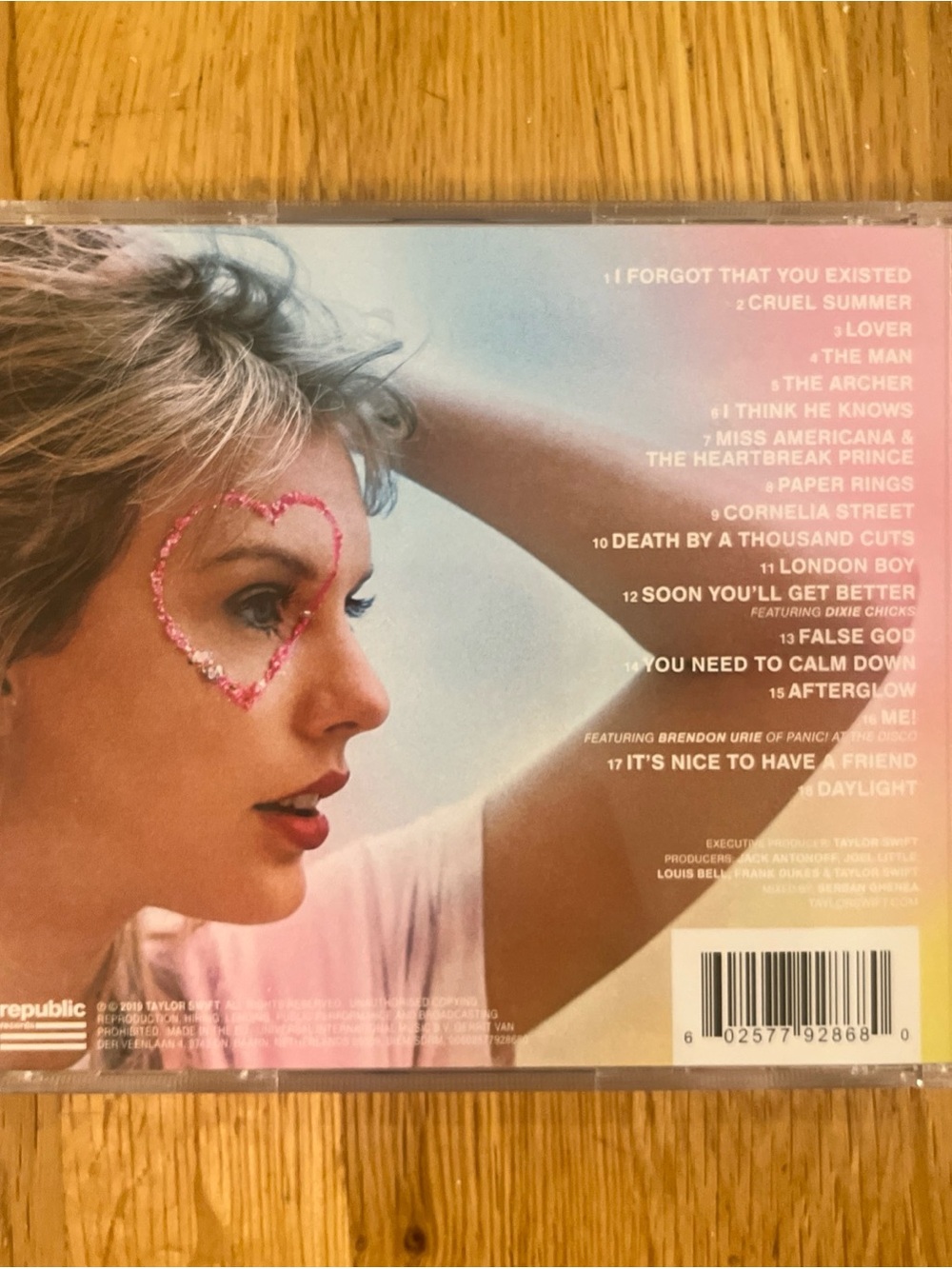 Lover - Picture 2 of 3